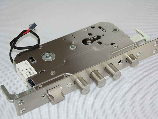 启东24小时上门开锁公司